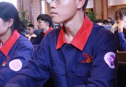 “共忆百年峥嵘史，同话今朝强国梦”党群团联合主题团日活动